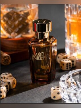 Curatrix Antihero Eau de Parfum From the Film Noir Collection